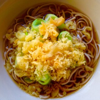 節約ランチ★ネギのかき揚げ風蕎麦★